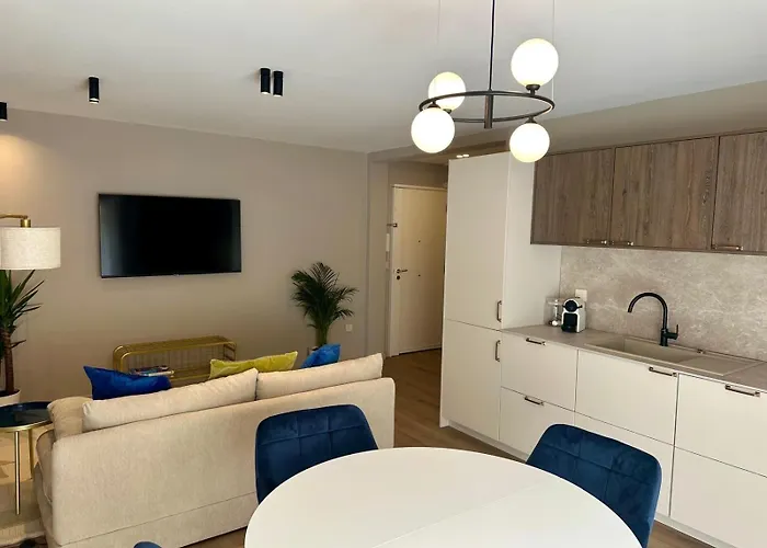 Elegant Escape In - Walk To And Old Town Apartamento *